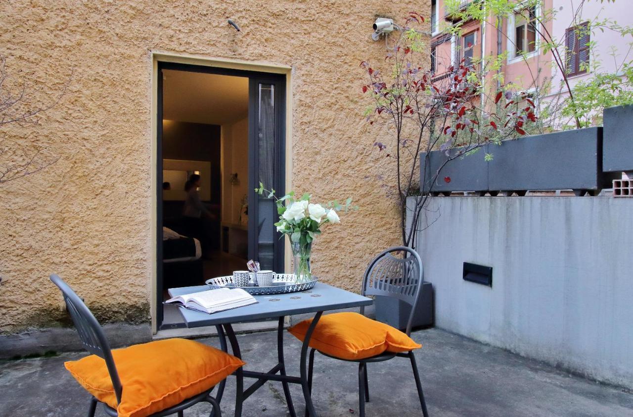 Urben Guesthouse Roma Esterno foto
